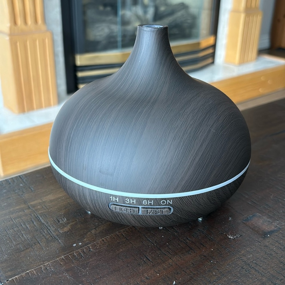 essential oil diffuser - new